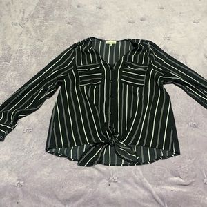 Monteau casual shirt.